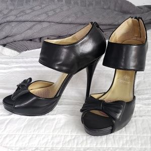 Black peep toe heels
